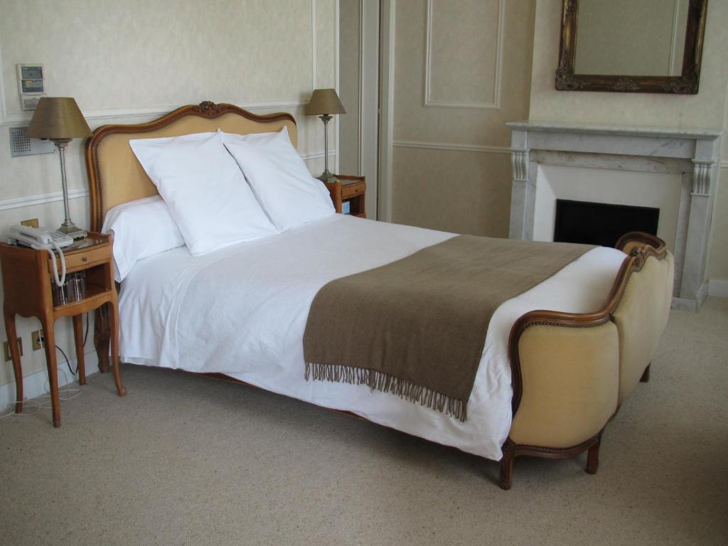 Chateau Beau Jardin Hotel Gaillan-en-Medoc Ruang foto