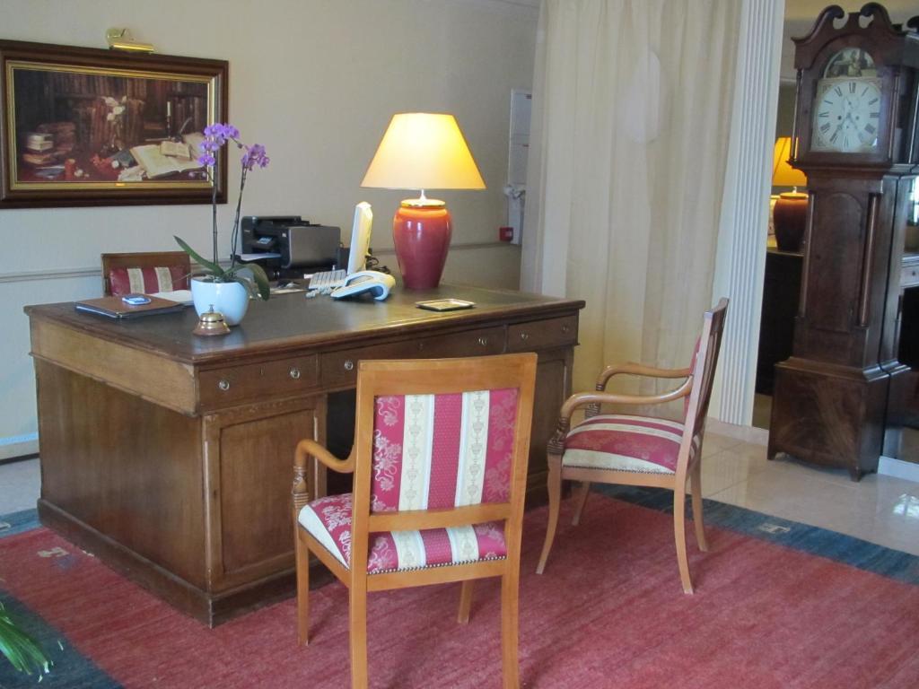 Chateau Beau Jardin Hotel Gaillan-en-Medoc Bagian luar foto